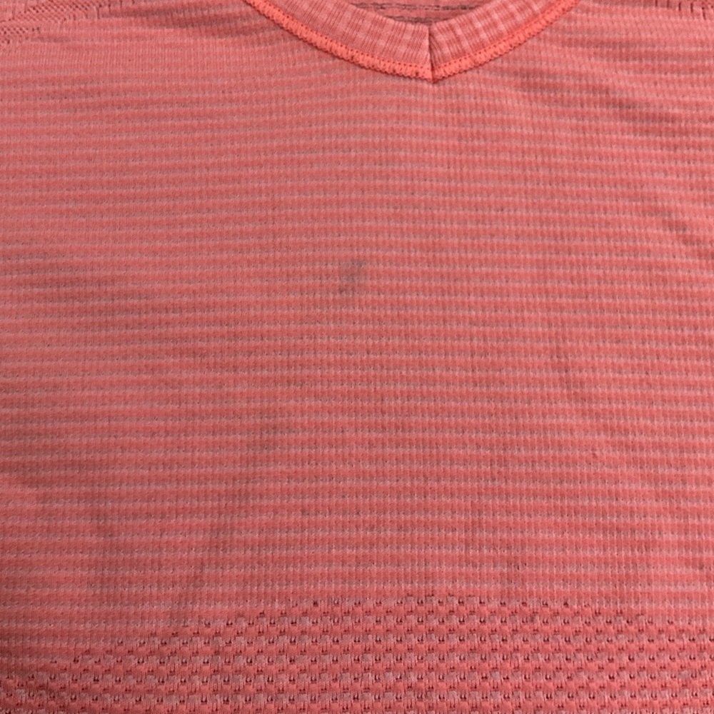 Lululemon Run V Neck Swiftly Tech Coral Shirt, Size 10 - Picture 3 of 5